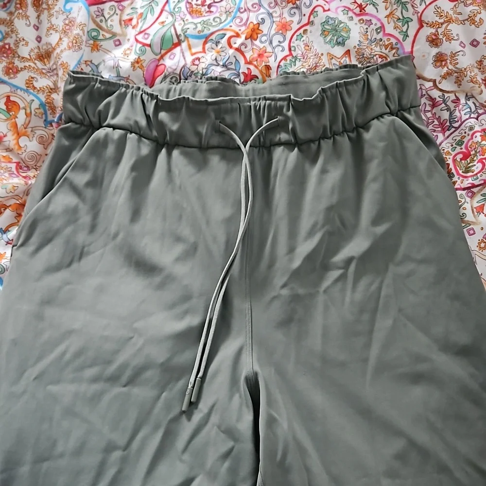 Lululemon keep moving pant grey sage - Picture 4 of 8